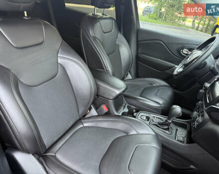 Черный Джип Чероки, объемом двигателя 2.36 л и пробегом 131 тыс. км за 17200 $, фото 28 на Automoto.ua