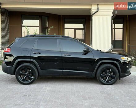 Чорний Джип Cherokee, об'ємом двигуна 2.4 л та пробігом 106 тис. км за 18499 $, фото 11 на Automoto.ua