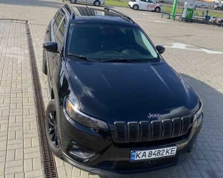 Чорний Джип Cherokee, об'ємом двигуна 3.2 л та пробігом 37 тис. км за 11000 $, фото 1 на Automoto.ua