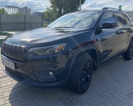 Чорний Джип Cherokee, об'ємом двигуна 3.2 л та пробігом 37 тис. км за 11000 $, фото 2 на Automoto.ua