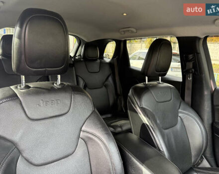 Чорний Джип Cherokee, об'ємом двигуна 3.24 л та пробігом 76 тис. км за 21500 $, фото 29 на Automoto.ua