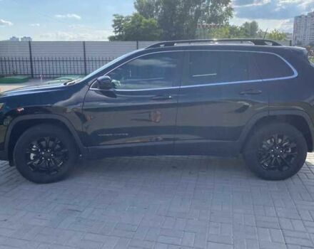 Чорний Джип Cherokee, об'ємом двигуна 3.2 л та пробігом 37 тис. км за 11000 $, фото 3 на Automoto.ua