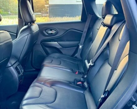 Черный Джип Чероки, объемом двигателя 0 л и пробегом 73 тыс. км за 9600 $, фото 10 на Automoto.ua