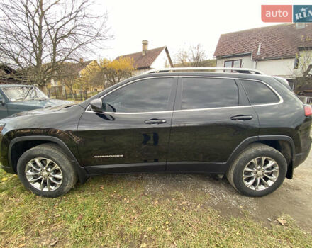Черный Джип Чероки, объемом двигателя 2.36 л и пробегом 54 тыс. км за 18900 $, фото 1 на Automoto.ua