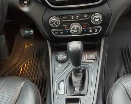 Чорний Джип Cherokee, об'ємом двигуна 3.24 л та пробігом 36 тис. км за 20300 $, фото 11 на Automoto.ua