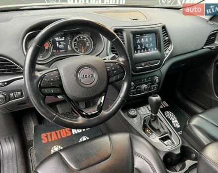 Черный Джип Чероки, объемом двигателя 2.36 л и пробегом 79 тыс. км за 17800 $, фото 15 на Automoto.ua