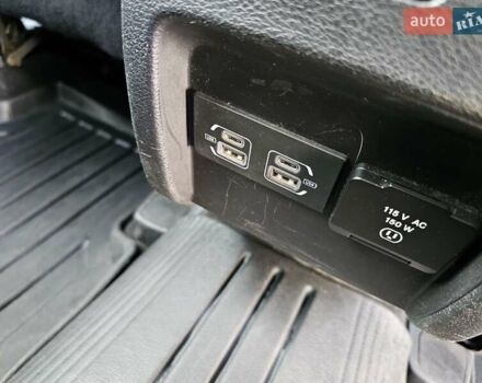 Чорний Джип Cherokee, об'ємом двигуна 3.24 л та пробігом 156 тис. км за 20500 $, фото 31 на Automoto.ua