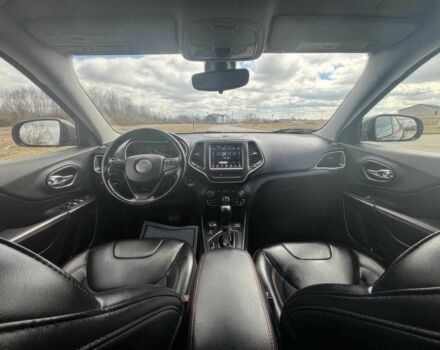 Чорний Джип Cherokee, об'ємом двигуна 3.2 л та пробігом 35 тис. км за 6450 $, фото 9 на Automoto.ua