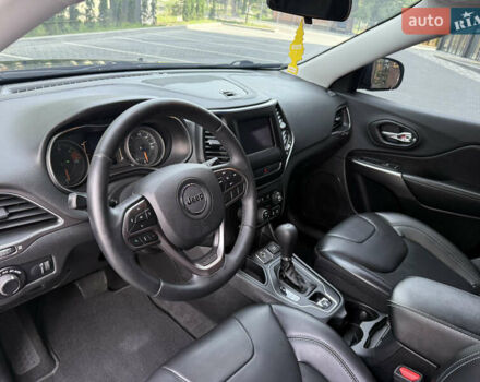 Черный Джип Чероки, объемом двигателя 2.36 л и пробегом 131 тыс. км за 17200 $, фото 37 на Automoto.ua