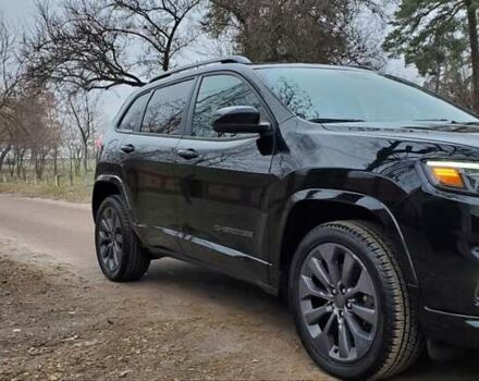 Чорний Джип Cherokee, об'ємом двигуна 3.24 л та пробігом 36 тис. км за 20300 $, фото 2 на Automoto.ua