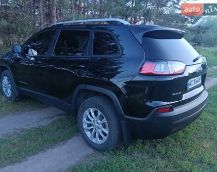 Чорний Джип Cherokee, об'ємом двигуна 2.36 л та пробігом 119 тис. км за 18200 $, фото 2 на Automoto.ua