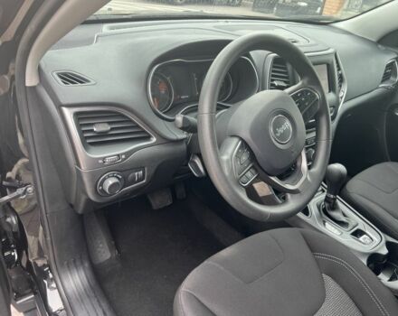 Чорний Джип Cherokee, об'ємом двигуна 2.4 л та пробігом 102 тис. км за 17500 $, фото 7 на Automoto.ua