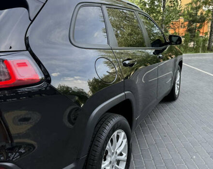 Черный Джип Чероки, объемом двигателя 2.36 л и пробегом 131 тыс. км за 17200 $, фото 16 на Automoto.ua