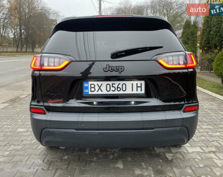 Чорний Джип Cherokee, об'ємом двигуна 2.36 л та пробігом 79 тис. км за 18000 $, фото 8 на Automoto.ua