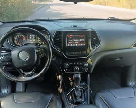 Чорний Джип Cherokee, об'ємом двигуна 2.36 л та пробігом 92 тис. км за 17850 $, фото 11 на Automoto.ua