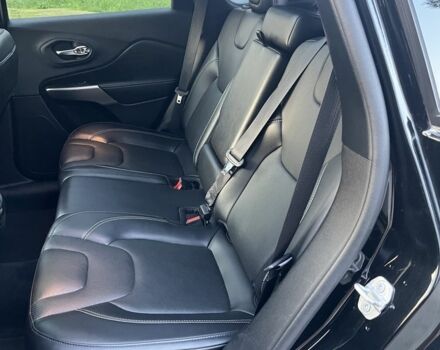 Джип Чероки 2021 в Львове на Automoto.ua Черный Джип Чероки, объемом двигателя 3.2 л и пробегом 76 тыс. км за 22000 $, фото 6 на Automoto.ua