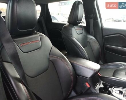 Черный Джип Чероки, объемом двигателя 3.24 л и пробегом 77 тыс. км за 21500 $, фото 16 на Automoto.ua