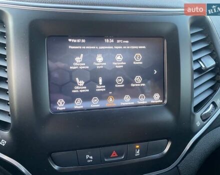Джип Чероки 2021 в Житомире на Automoto.ua Черный Джип Чероки, объемом двигателя 2.36 л и пробегом 131 тыс. км за 15200 $, фото 9 на Automoto.ua