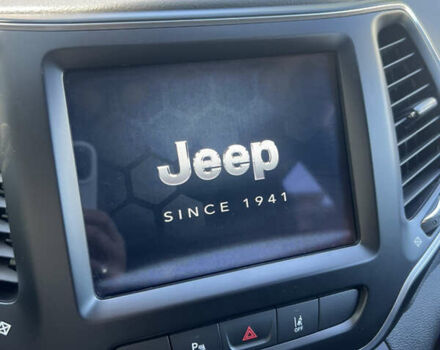 Черный Джип Чероки, объемом двигателя 0 л и пробегом 39 тыс. км за 19400 $, фото 19 на Automoto.ua