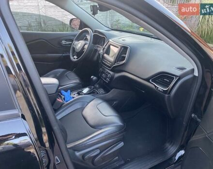 Джип Чероки 2021 в Житомире на Automoto.ua Черный Джип Чероки, объемом двигателя 2.36 л и пробегом 131 тыс. км за 15200 $, фото 12 на Automoto.ua