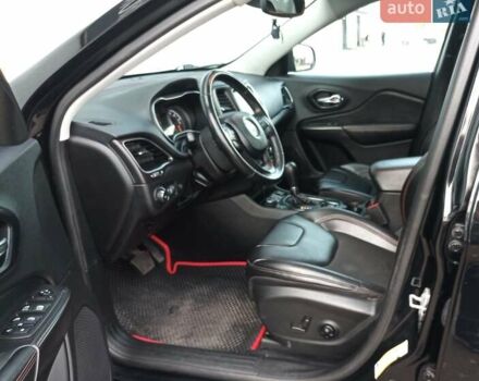 Черный Джип Чероки, объемом двигателя 3.24 л и пробегом 77 тыс. км за 21500 $, фото 8 на Automoto.ua