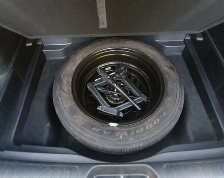 Чорний Джип Cherokee, об'ємом двигуна 2.36 л та пробігом 92 тис. км за 17850 $, фото 12 на Automoto.ua