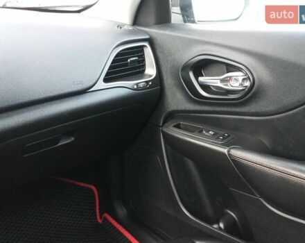 Черный Джип Чероки, объемом двигателя 3.24 л и пробегом 77 тыс. км за 21500 $, фото 17 на Automoto.ua