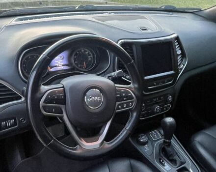 Джип Чероки 2021 в Львове на Automoto.ua Черный Джип Чероки, объемом двигателя 3.2 л и пробегом 76 тыс. км за 22000 $, фото 4 на Automoto.ua
