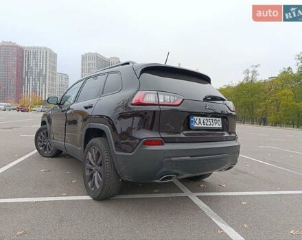 Чорний Джип Cherokee, об'ємом двигуна 3.24 л та пробігом 122 тис. км за 17500 $, фото 10 на Automoto.ua