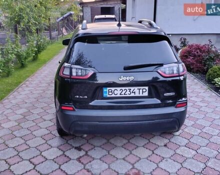 Джип Чероки 2021 в Львове на Automoto.ua Черный Джип Чероки, объемом двигателя 2.36 л и пробегом 106 тыс. км за 19000 $, фото 8 на Automoto.ua
