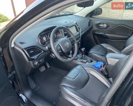 Джип Чероки 2021 в Житомире на Automoto.ua Черный Джип Чероки, объемом двигателя 2.36 л и пробегом 131 тыс. км за 15200 $, фото 13 на Automoto.ua