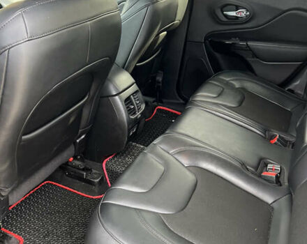 Джип Чероки 2021 в Львове на Automoto.ua Черный Джип Чероки, объемом двигателя 2.36 л и пробегом 48 тыс. км за 24000 $, фото 20 на Automoto.ua