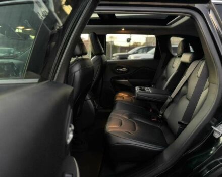 Черный Джип Чероки, объемом двигателя 3.2 л и пробегом 16 тыс. км за 9500 $, фото 12 на Automoto.ua