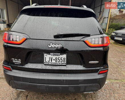 Черный Джип Чероки, объемом двигателя 2 л и пробегом 43 тыс. км за 19999 $, фото 43 на Automoto.ua