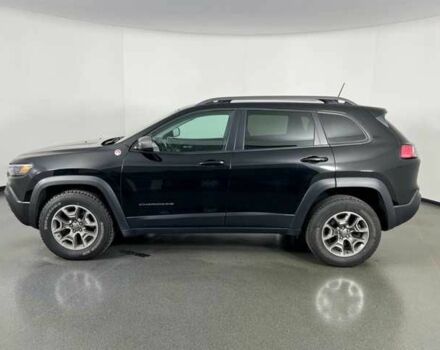 Черный Джип Чероки, объемом двигателя 3.2 л и пробегом 47 тыс. км за 19000 $, фото 3 на Automoto.ua