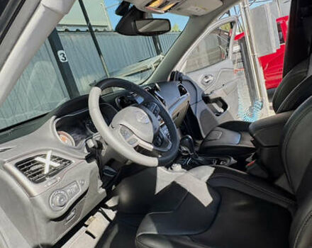 Джип Чероки 2022 в Киеве на Automoto.ua Черный Джип Чероки, объемом двигателя 3.24 л и пробегом 16 тыс. км за 23900 $, фото 56 на Automoto.ua