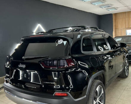 Джип Чероки 2022 в Киеве на Automoto.ua Черный Джип Чероки, объемом двигателя 3.24 л и пробегом 16 тыс. км за 23900 $, фото 4 на Automoto.ua