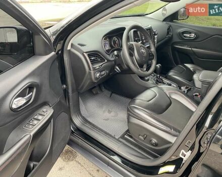 Черный Джип Чероки, объемом двигателя 3.24 л и пробегом 52 тыс. км за 26500 $, фото 15 на Automoto.ua