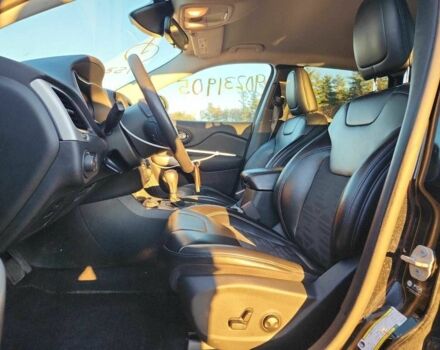 Чорний Джип Cherokee, об'ємом двигуна 3.2 л та пробігом 120 тис. км за 3900 $, фото 6 на Automoto.ua