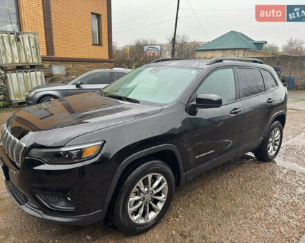 Черный Джип Чероки, объемом двигателя 2 л и пробегом 43 тыс. км за 19999 $, фото 4 на Automoto.ua