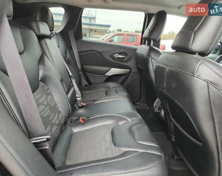 Черный Джип Чероки, объемом двигателя 3.24 л и пробегом 123 тыс. км за 7000 $, фото 10 на Automoto.ua