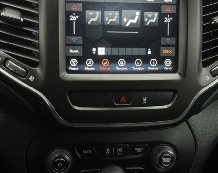 Черный Джип Чероки, объемом двигателя 3.2 л и пробегом 99 тыс. км за 19250 $, фото 20 на Automoto.ua