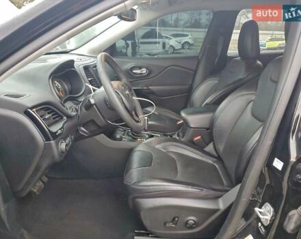 Черный Джип Чероки, объемом двигателя 2.36 л и пробегом 86 тыс. км за 5700 $, фото 6 на Automoto.ua