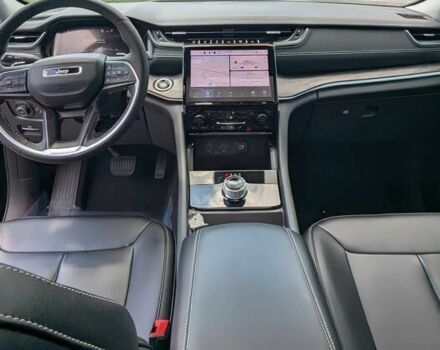 Чорний Джип Cherokee, об'ємом двигуна 3.6 л та пробігом 19 тис. км за 36500 $, фото 6 на Automoto.ua