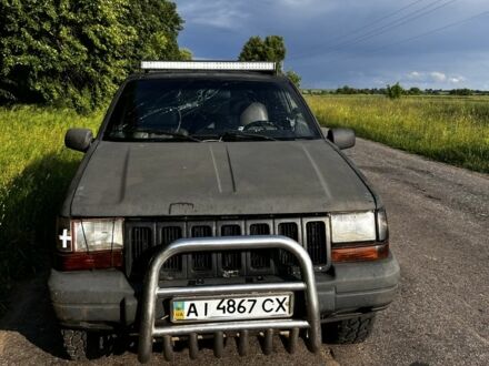 Джип Cherokee 1994 у Глухове на Automoto.ua Чорний Джип Cherokee, об'ємом двигуна 4 л та пробігом 451 тис. км за 4000 $, фото 1 на Automoto.ua