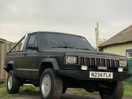 Джип Чероки 1995 в Миргороде на Automoto.ua Черный Джип Чероки, объемом двигателя 4 л и пробегом 190 тыс. км за 3000 $, фото 1 на Automoto.ua