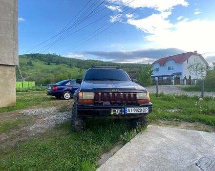 Чорний Джип Cherokee, об'ємом двигуна 3.97 л та пробігом 282 тис. км за 6000 $, фото 1 на Automoto.ua