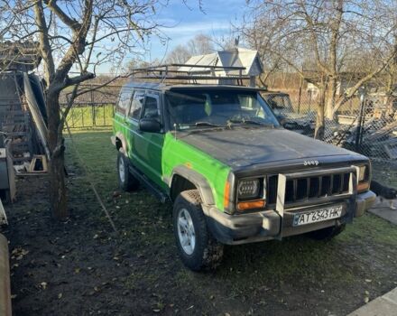 Черный Джип Чероки, объемом двигателя 2.5 л и пробегом 230 тыс. км за 5700 $, фото 1 на Automoto.ua