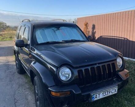 Черный Джип Чероки, объемом двигателя 3.7 л и пробегом 320 тыс. км за 6000 $, фото 1 на Automoto.ua