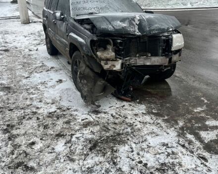 Черный Джип Чероки, объемом двигателя 0 л и пробегом 240 тыс. км за 3000 $, фото 1 на Automoto.ua